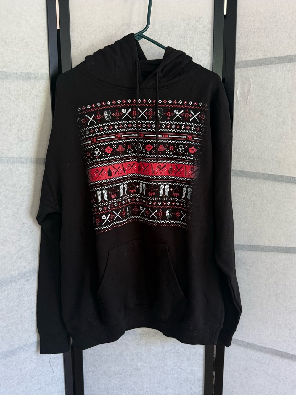 The Walking Dead Supply Drop Ugly Christmas Sweater Hoodie XL NWOT